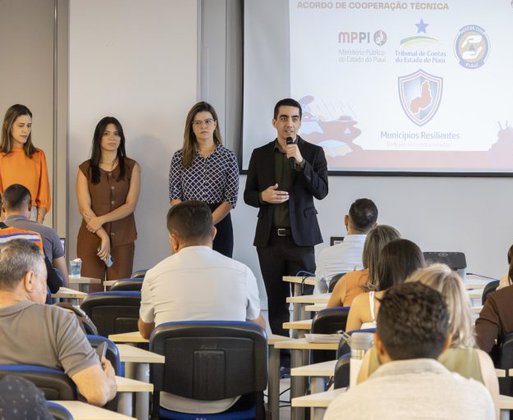 MPPI, TCE-PI e Sedec capacitam gestores para estruturar Defesas Civis no Piauí