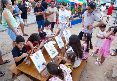 Pio IX promove festa do Dia das Crianças com brinquedos, lanches e presentes