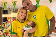 Lore Improta desabafa sobre amamentação: "Peito secou rápido" e pede que mães não se comparem