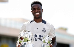 Arsenal se mantém atento ao futuro de Vini Jr. no Real Madrid
