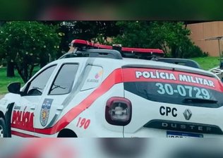 Casal é executado com mais de 30 tiros dentro da própria casa em AL