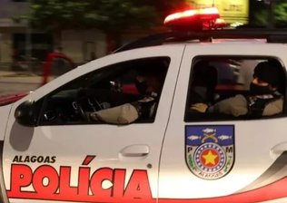 Homem é assassinado no meio de ligação telefônica com o filho