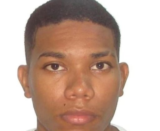 Homem é morto a tiros em frente ao Clube do River após assediar mulher