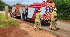 Homem morre e outro fica ferido após carro capotar na DF-285, no Paranoá