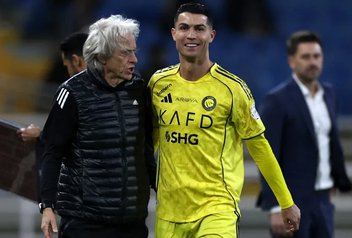 Jorge Jesus comenta convocação e não garante Cristiano Ronaldo de titular