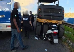 Motociclista morre após colidir em máquina de pavimentação parada na BR-324