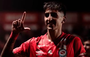 Vasco encaminha a contratação de Alan Lescano, do Argentinos Juniors